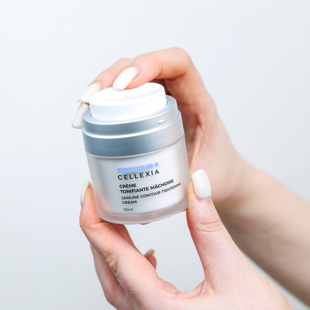 Cremă de contur facial pentru linia maxilarului