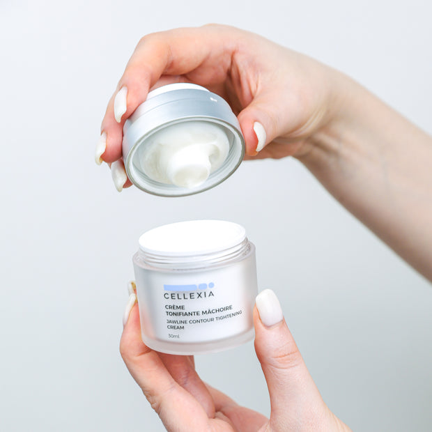 Cremă de contur facial pentru linia maxilarului